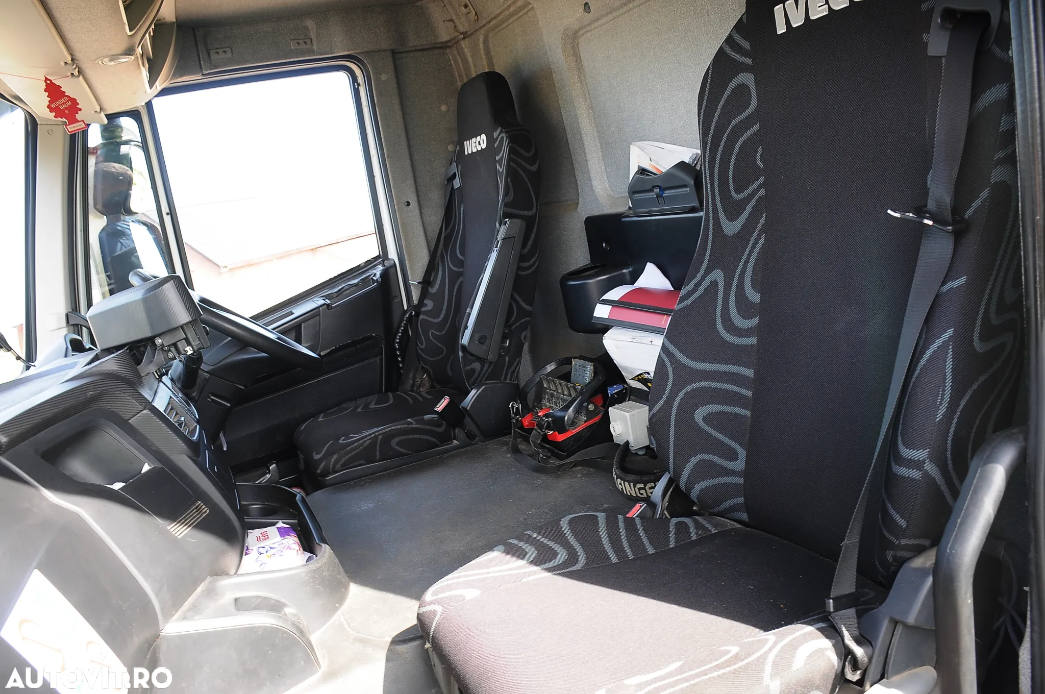Iveco Stralis cu Macara Palfinger PK 13001-K - 8