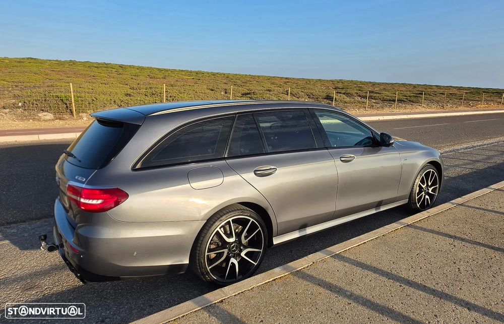 Mercedes-Benz E 53 AMG 4Matic 9G-TRONIC - 2