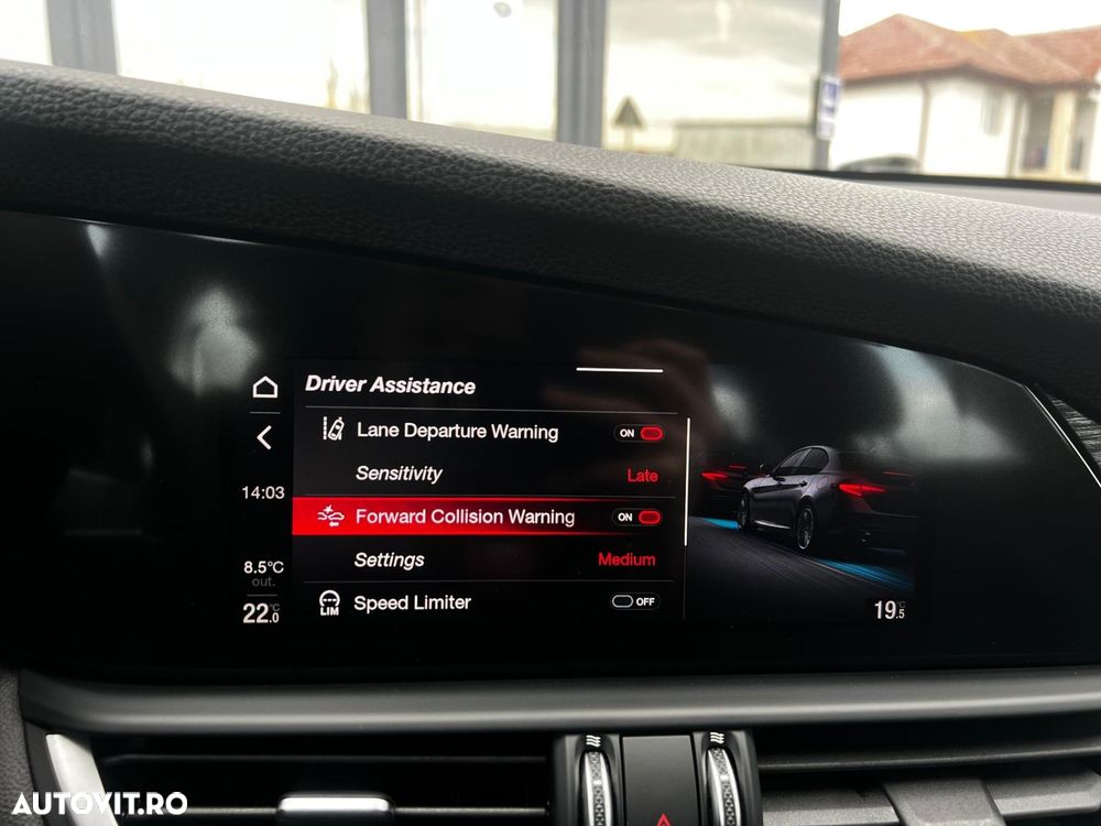 Alfa Romeo Giulia - 23