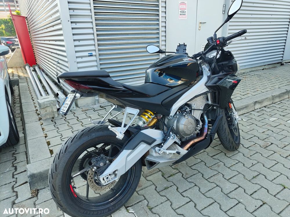 Aprilia Tuono 660 - 7