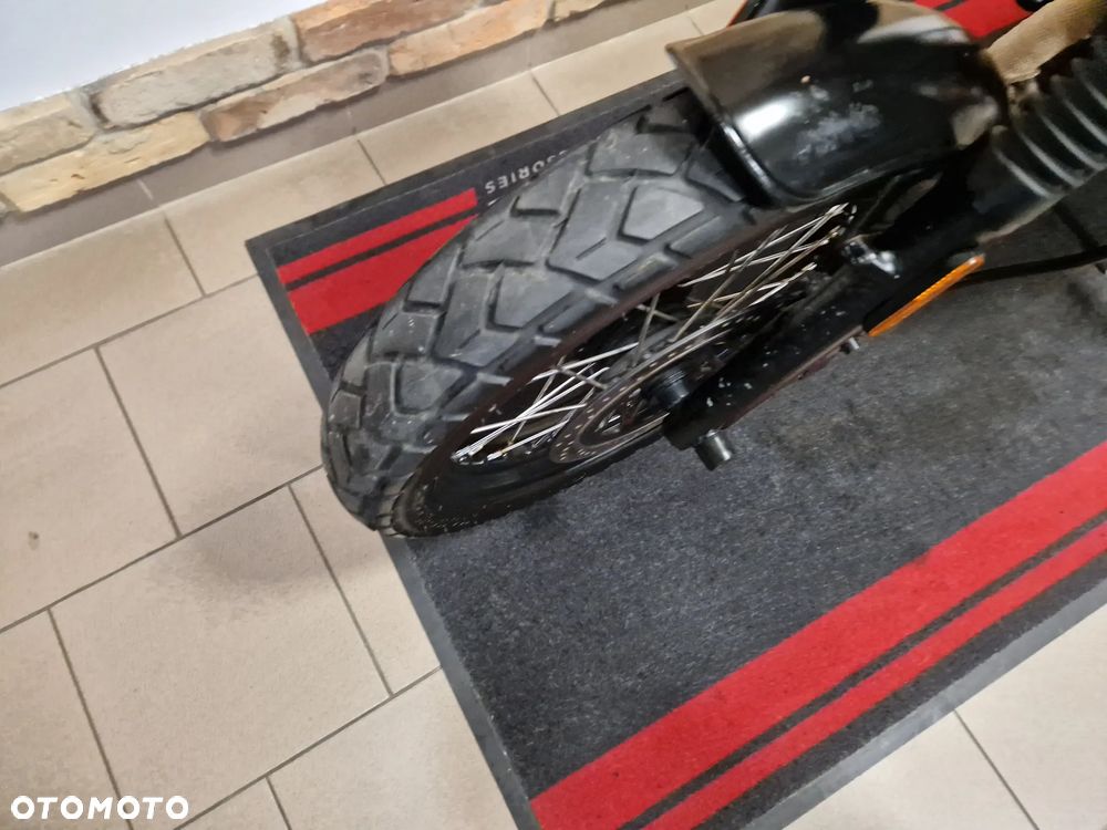 Brixton Cromwell - 25