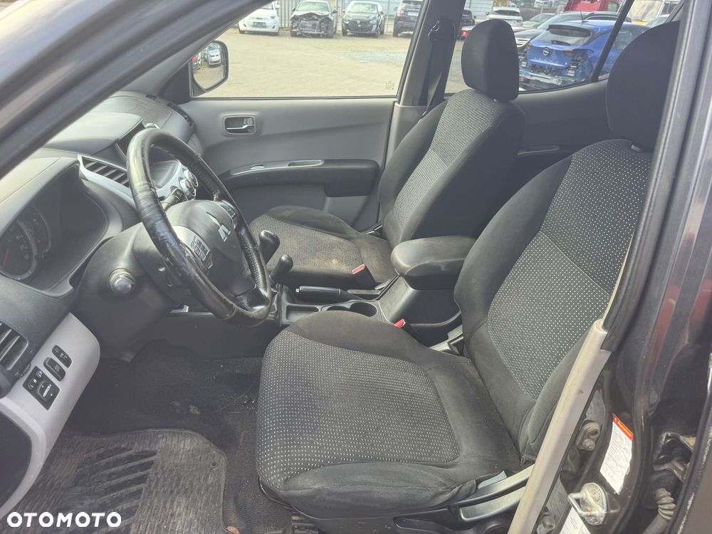 Mitsubishi L200 Pick Up 4x4 Intense Double Cab - 10