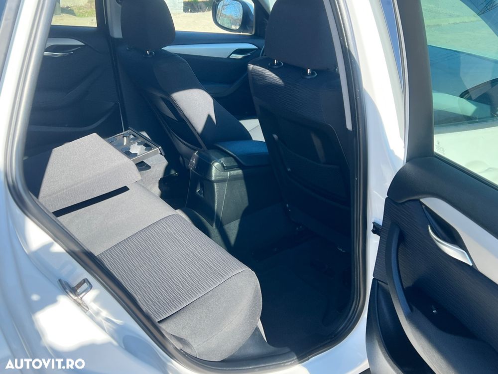 BMW X1 xDrive18d - 5