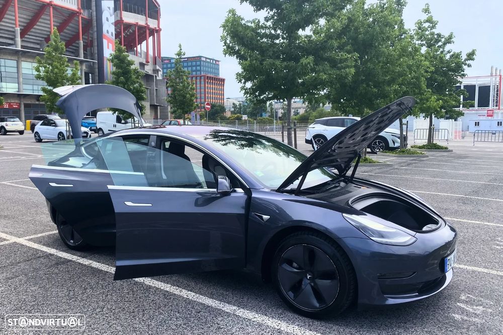 Tesla Model 3 Long-Range Dual Motor AWD - 1