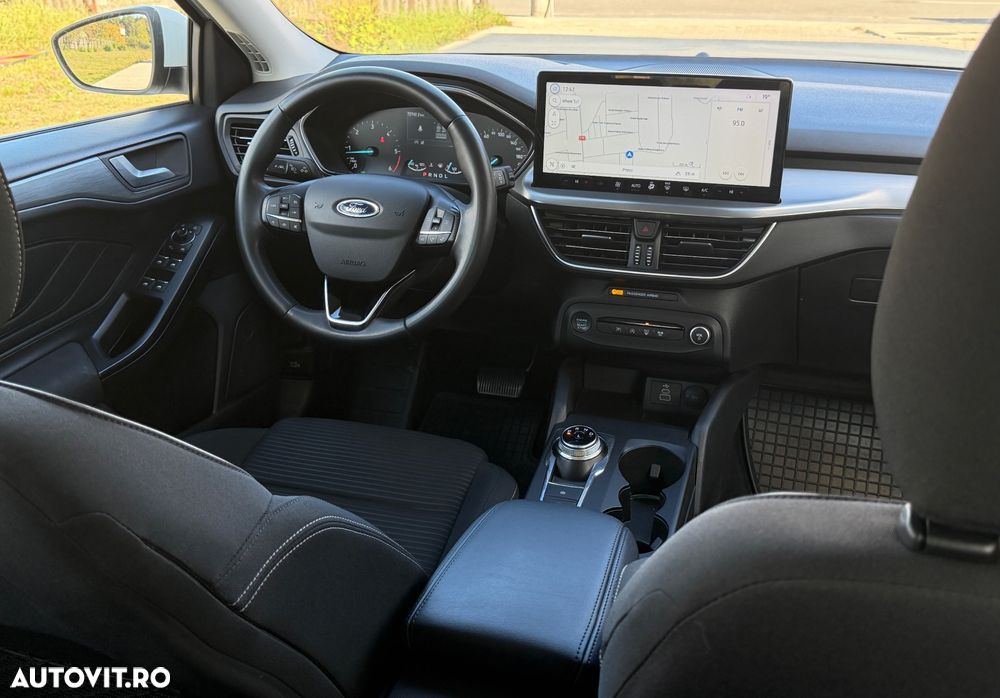 Ford Focus 1.5 EcoBlue Titanium - 26