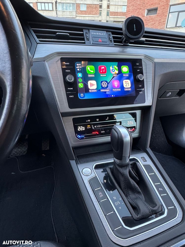 Volkswagen Passat Variant 2.0 TDI SCR DSG - 21
