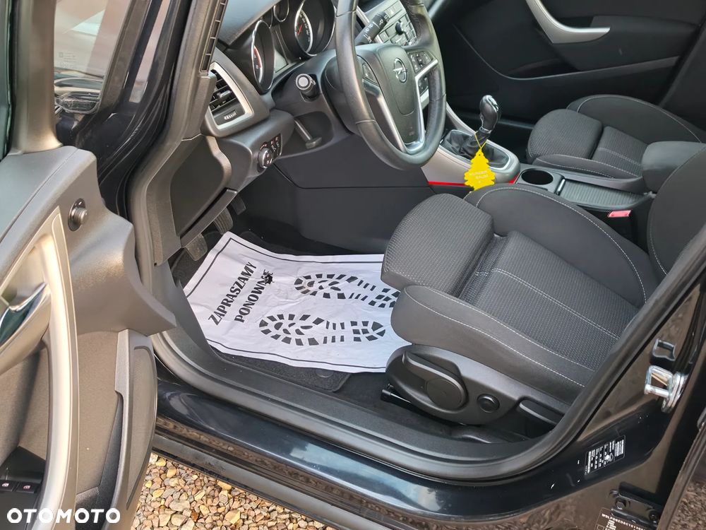 Opel Astra 1.6 Design Edition - 21