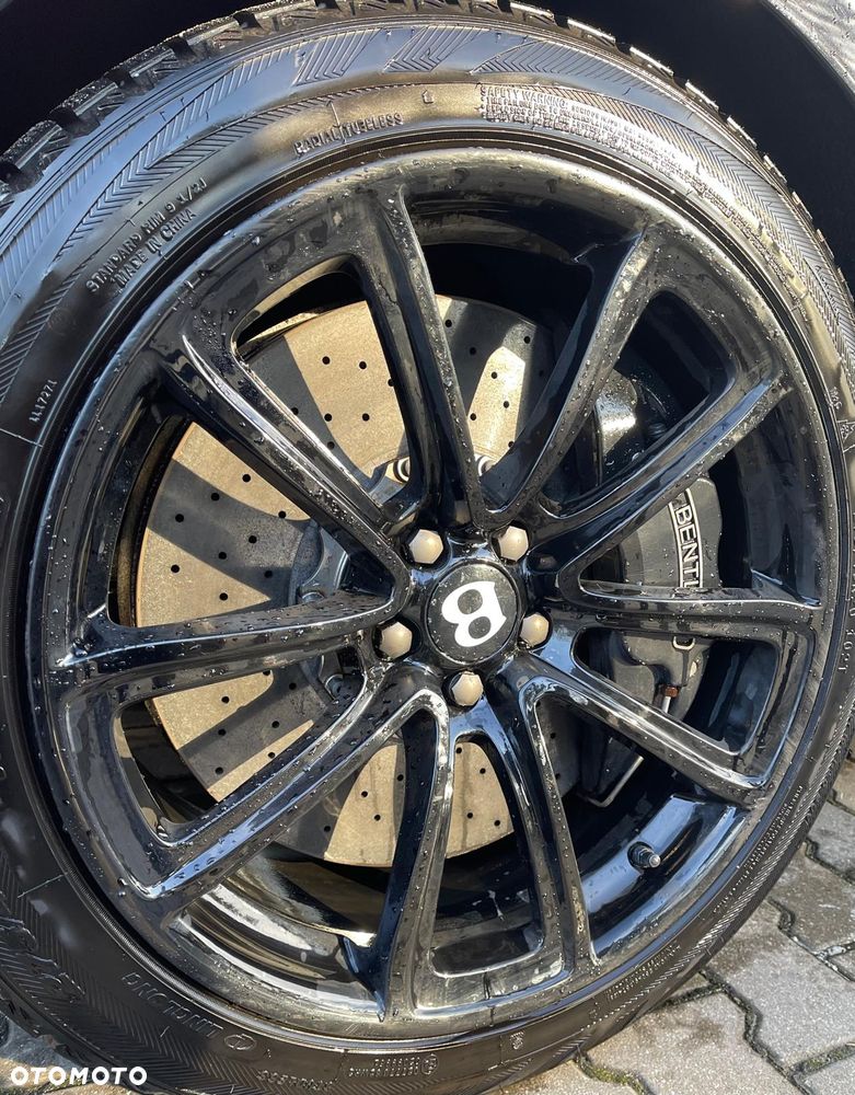 Bentley Continental GT - 26