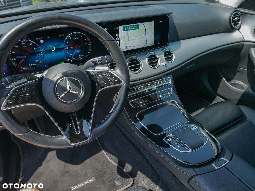 Mercedes-Benz Klasa E 300 de 4Matic 9G-TRONIC Avantgarde - 16