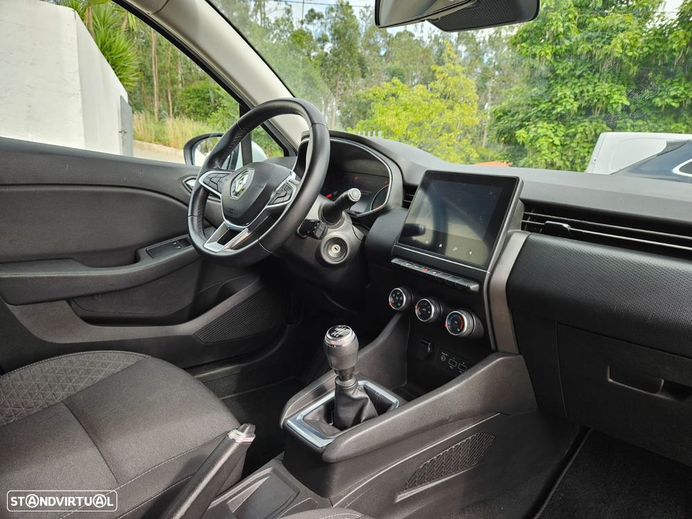 Renault Clio BLUE dCi 85 EXPERIENCE - 8
