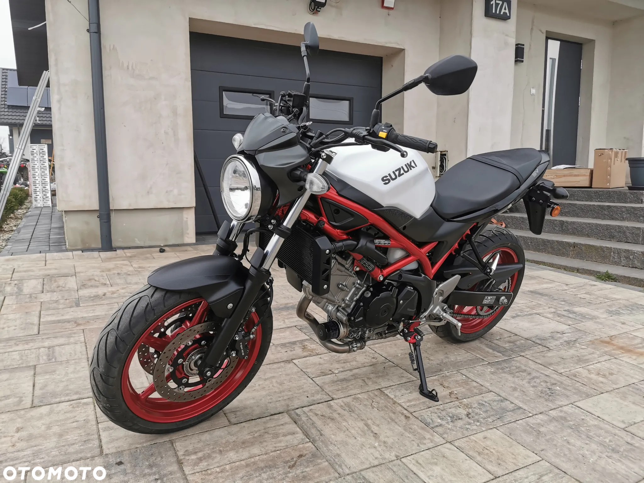 Suzuki SV - 4