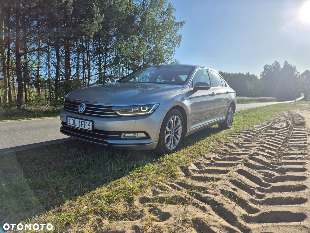 Volkswagen Passat - 9