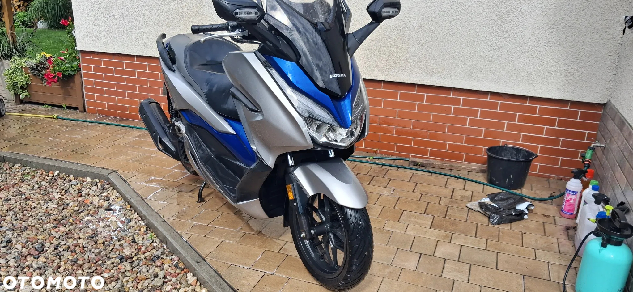 Honda NSS - 2