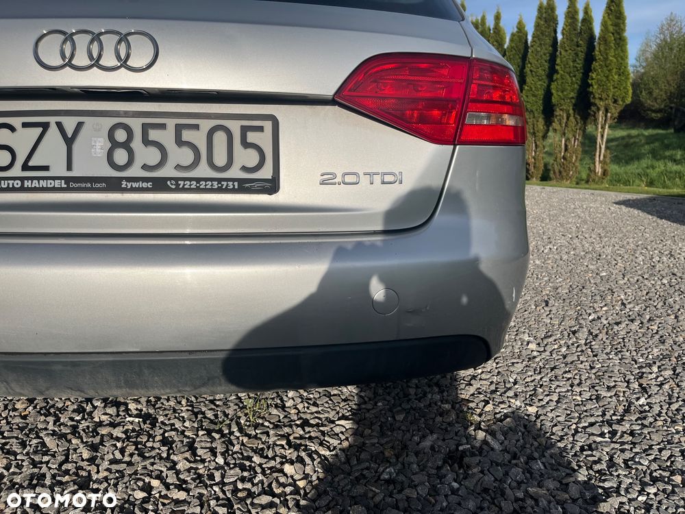 Audi A4 Avant 2.0 TDI - 16