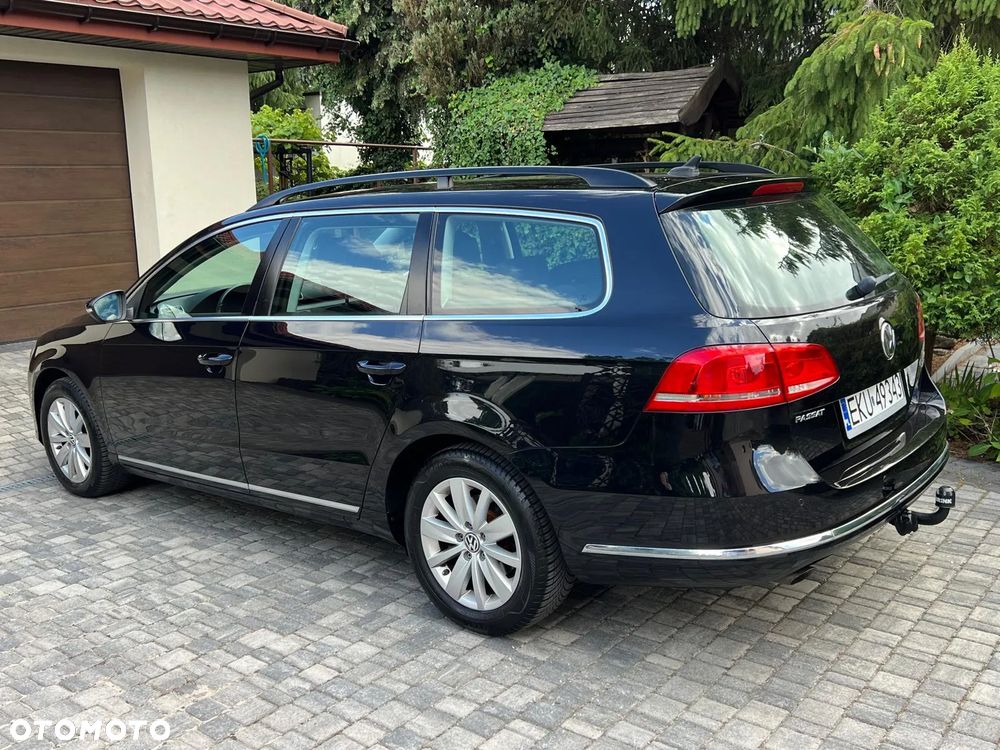 Volkswagen Passat 1.6 TDI Comfortline - 4