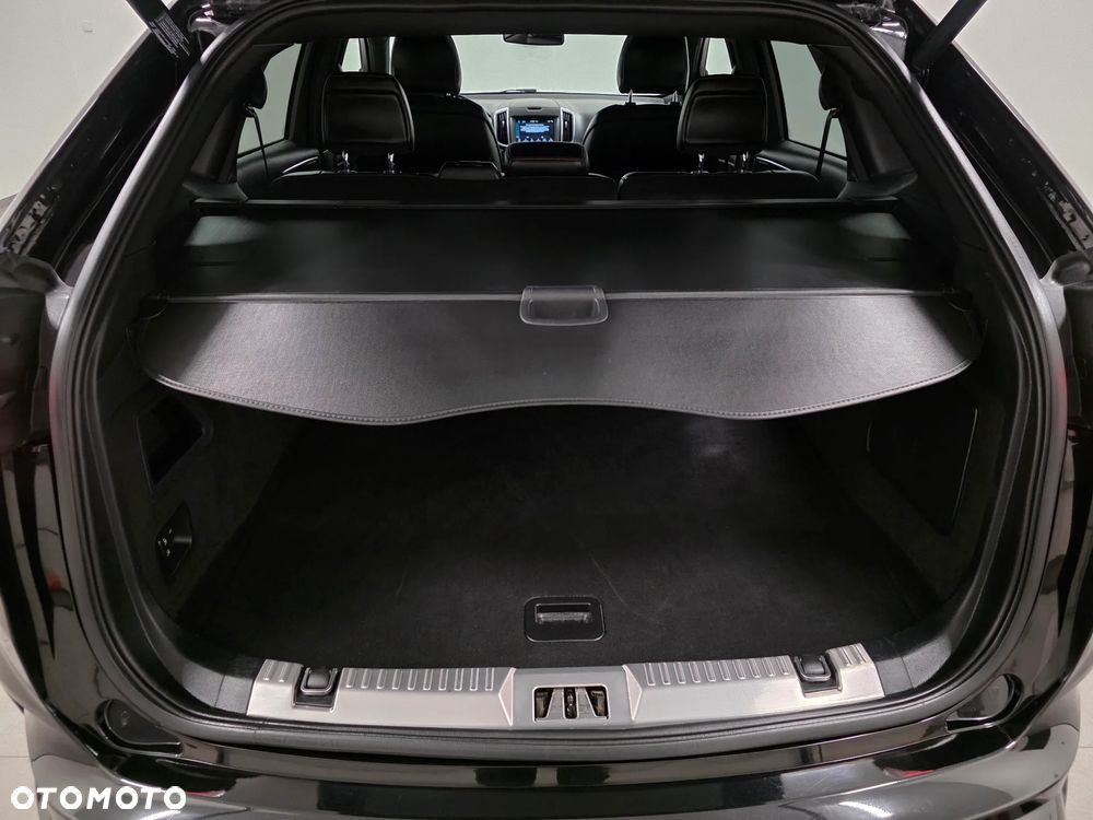 Ford Edge 2.0 EcoBlue Twin-Turbo 4WD ST-Line - 38