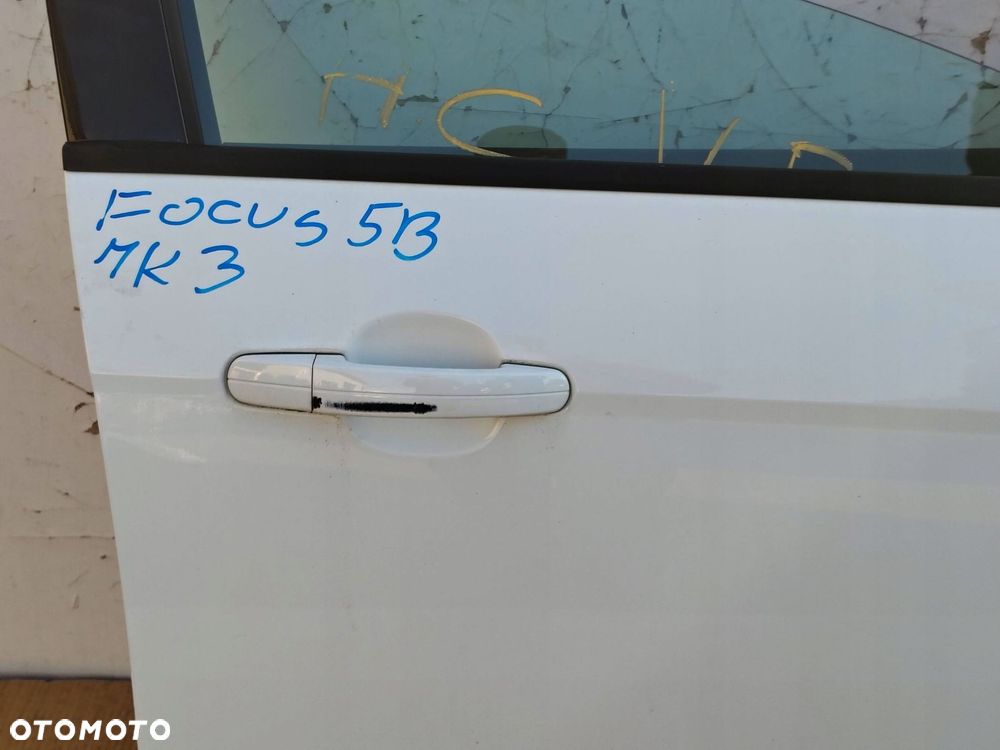 DRZWI PRAWY PRZÓD FORD FOCUS MK3 HB 5B - 2