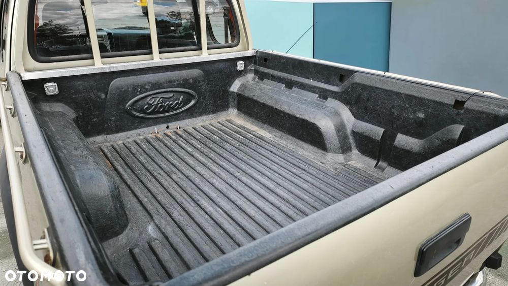 Ford Ranger 2.5 TDCi DC XL - 8