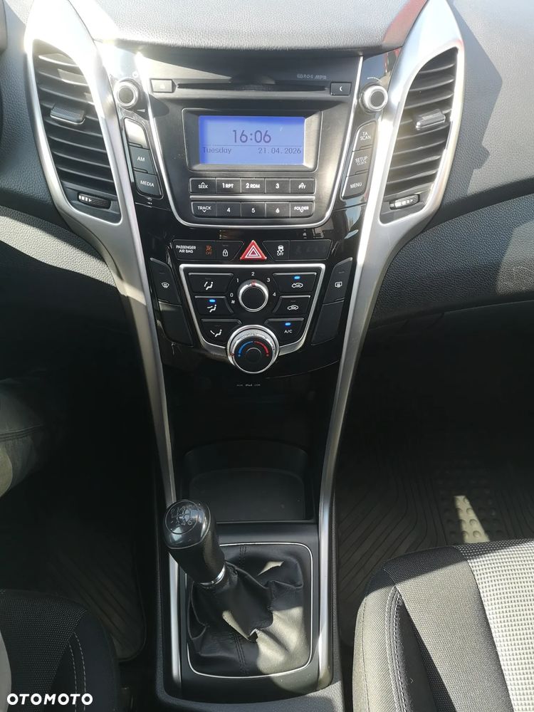 Hyundai i30 1.6 CRDi Classic - 7