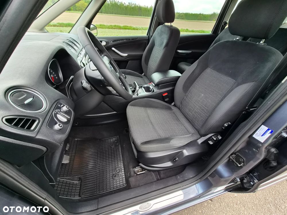 Ford Galaxy 2.0 TDCi DPF Ghia - 14
