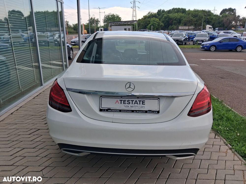 Mercedes-Benz C 180 Aut. - 10