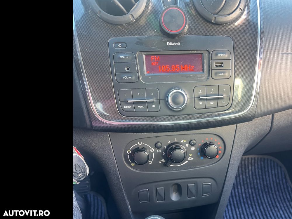 Dacia Logan 1.5 dCi Laureate - 8