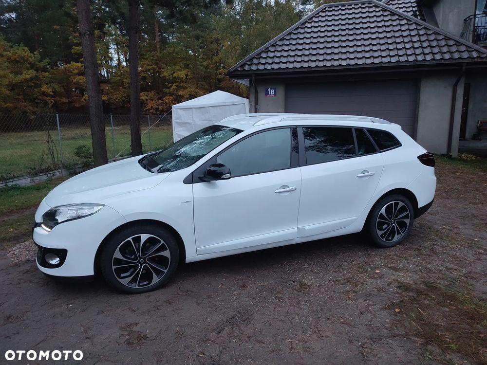 Renault Megane ver-1-6-dci-bose - 3