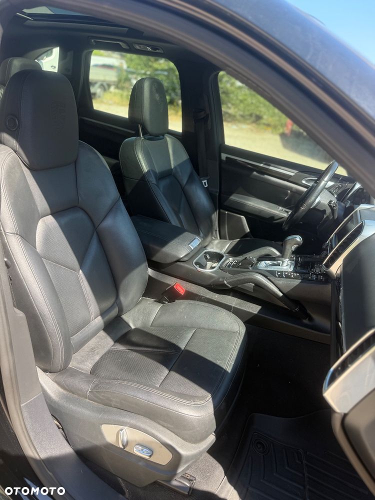 Porsche Cayenne Tiptronic S - 15