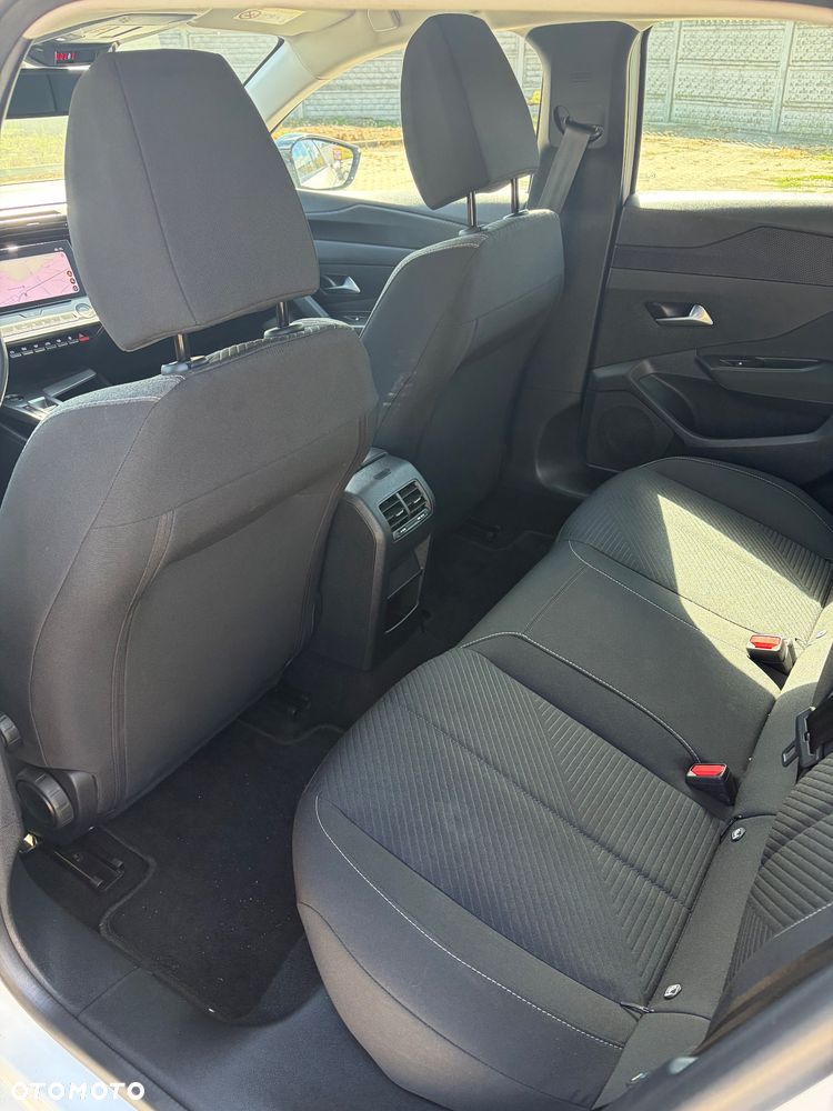 Peugeot 308 PureTech 130 EAT8 Active Pack - 13