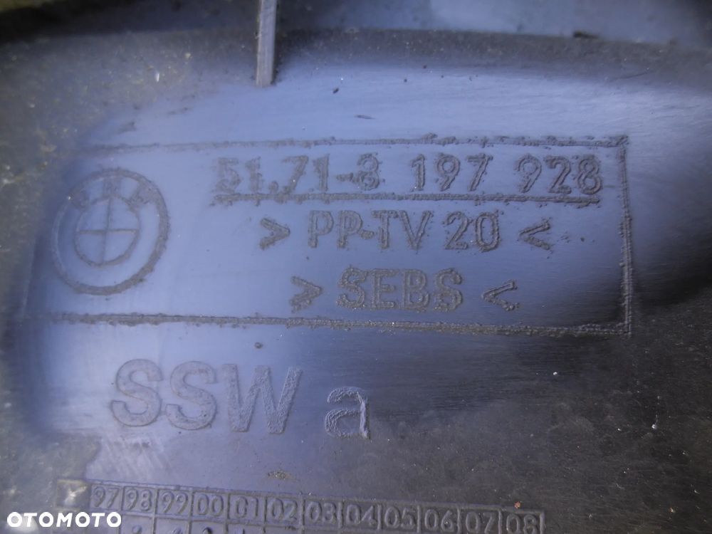 BMW E46 2.0D PRZEWÓD DOLOT KANAŁ KIEROWNICA POWIETRZA PRAWY PRZÓD 8197928 - 5