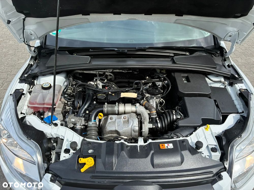 Ford Focus 1.6 TDCi DPF Start-Stopp-System SYNC Edition - 15