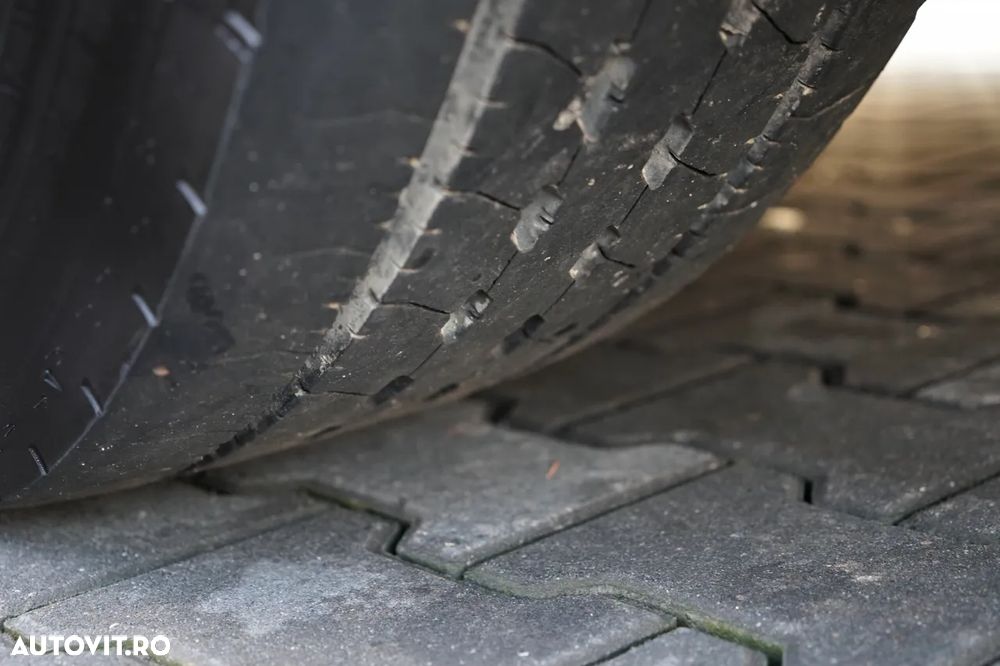 Scania S 580 / V8 / EDIȚIE LIMITATĂ ORIGINALĂ / NR. 010 / RETARDER / I-PARK COOL / AER COMPLET MATIC / PIELE / EXPRESS / - 17