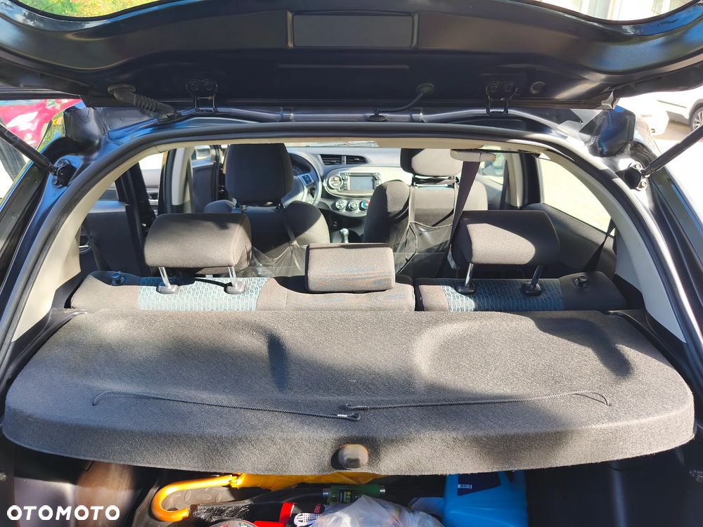 Toyota Yaris 1.0 Sol - 22