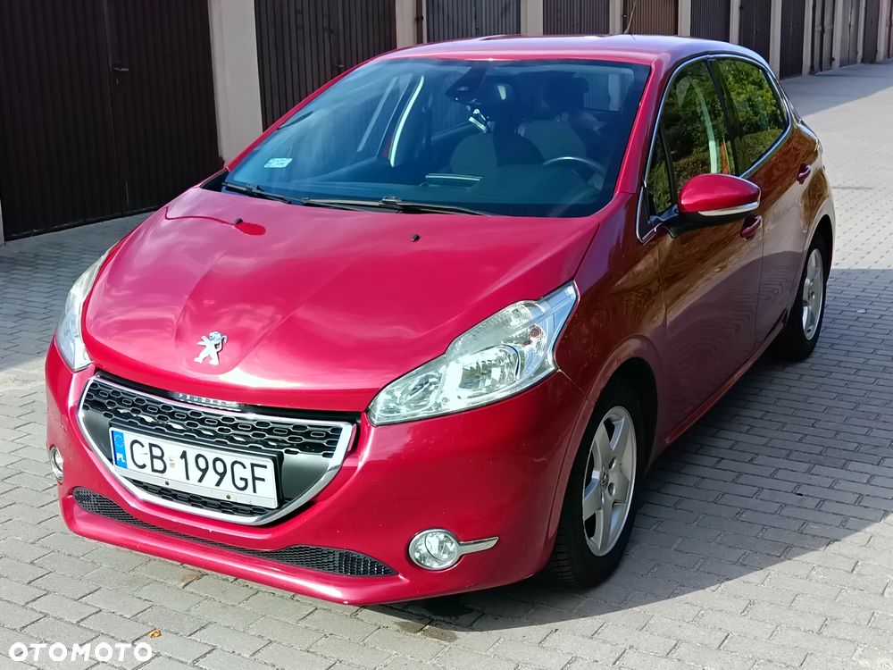 Peugeot 208 e-HDi FAP 92 Stop&Start Allure - 2