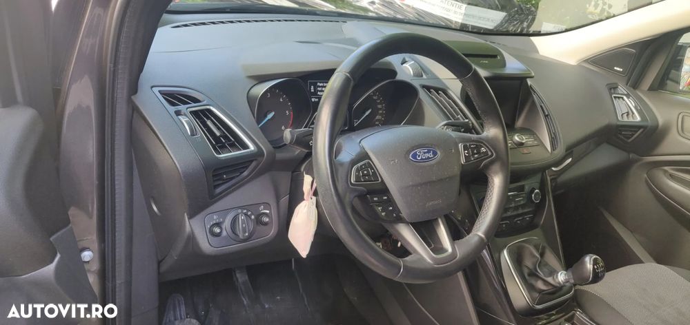Ford Kuga 2.0 TDCi 4WD Titanium - 15