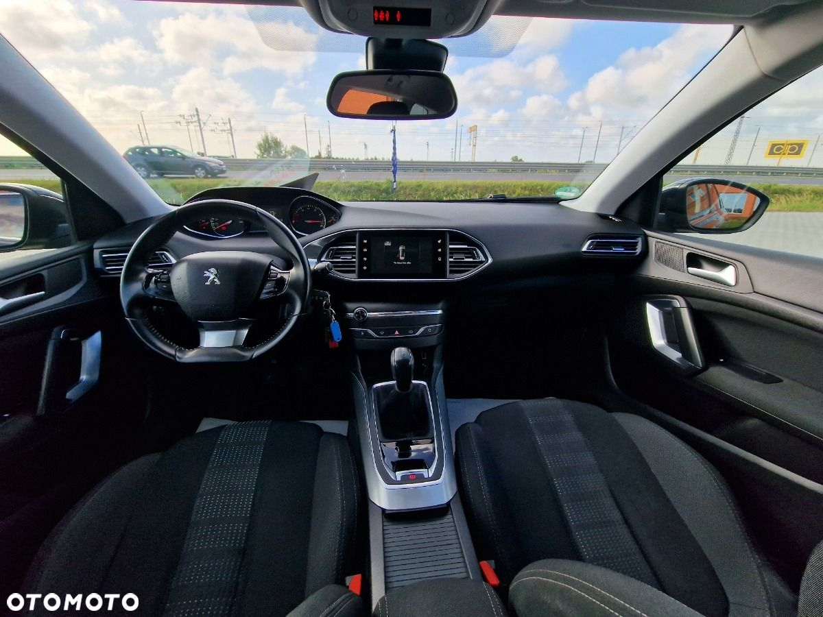 Peugeot 308 - 21
