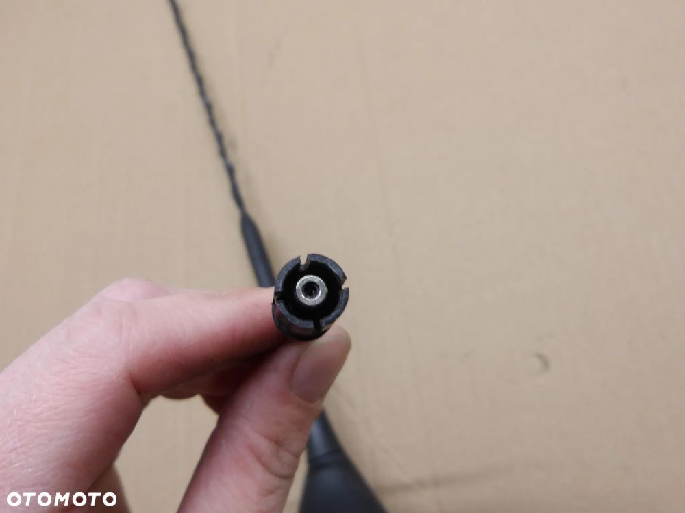 VW POLO IV 9N HB 5D 01-05 1.2B ANTENA DACHOWA - 3