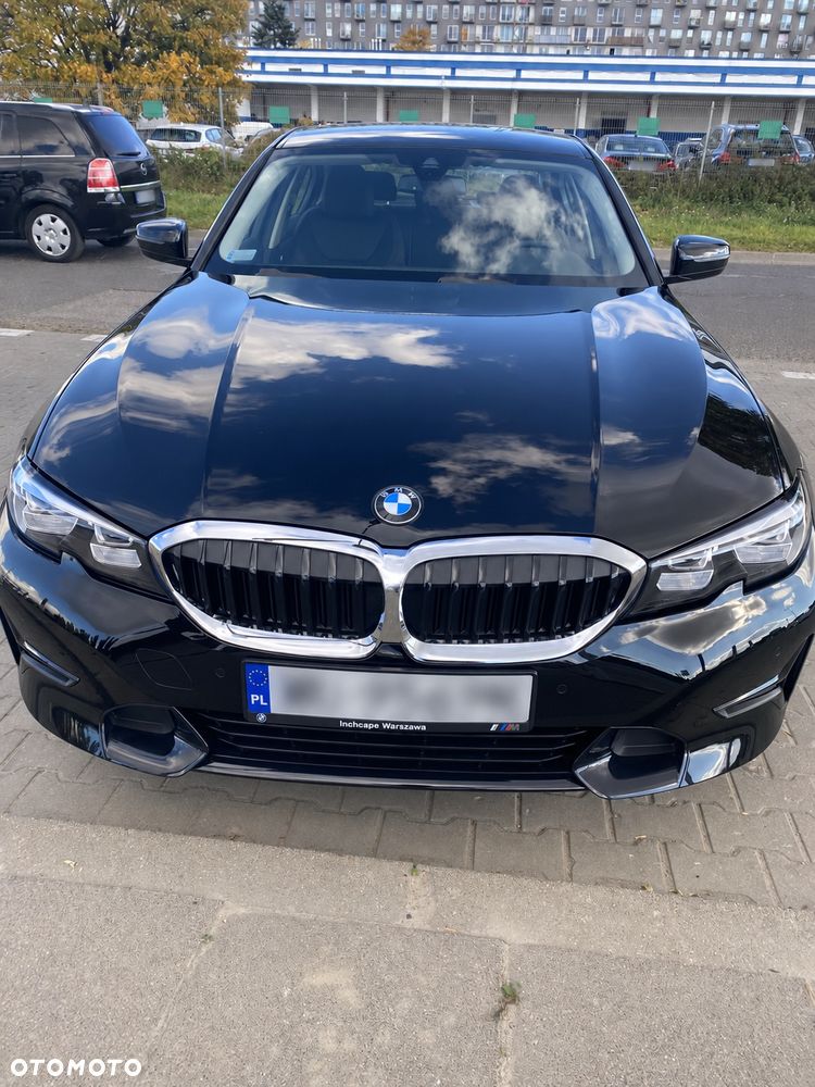 BMW Seria 3 318i Sport Line - 2
