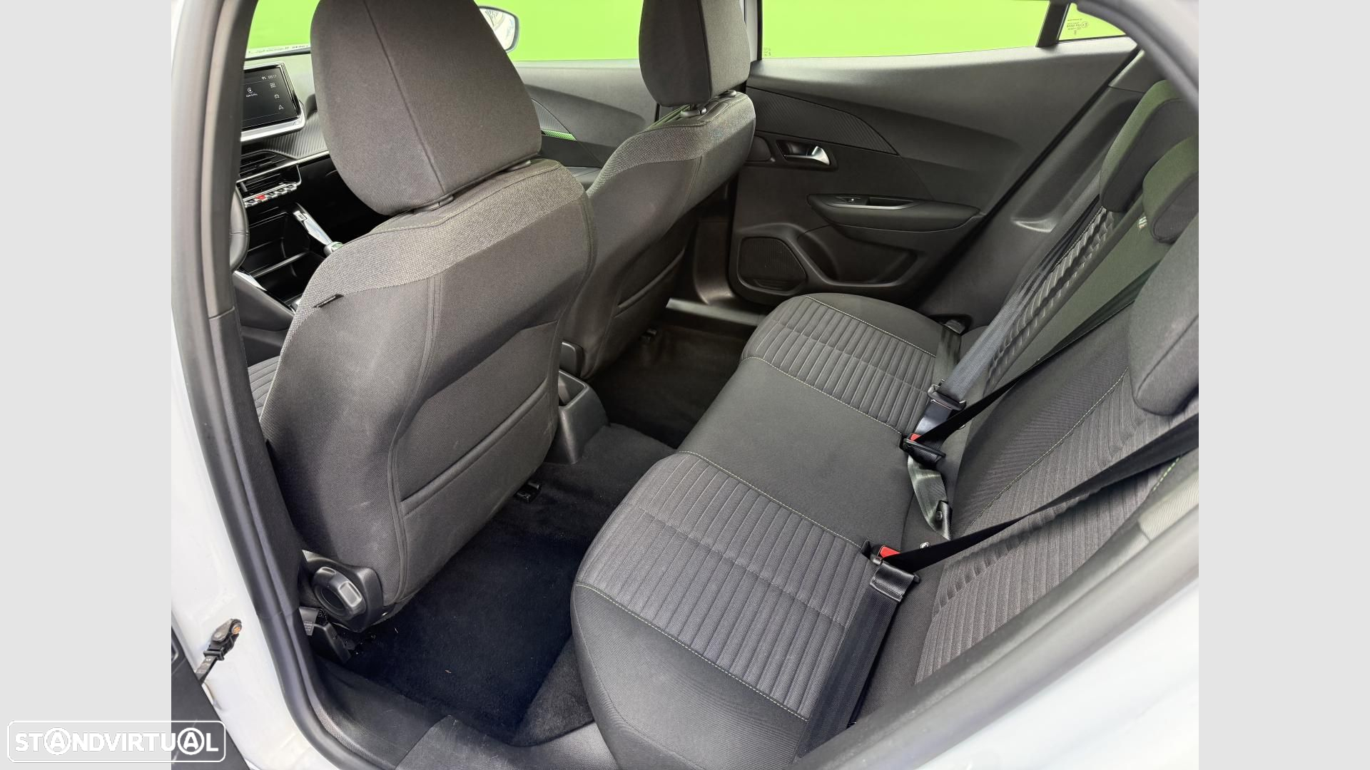 Peugeot 2008 1.2 PureTech Active - 10