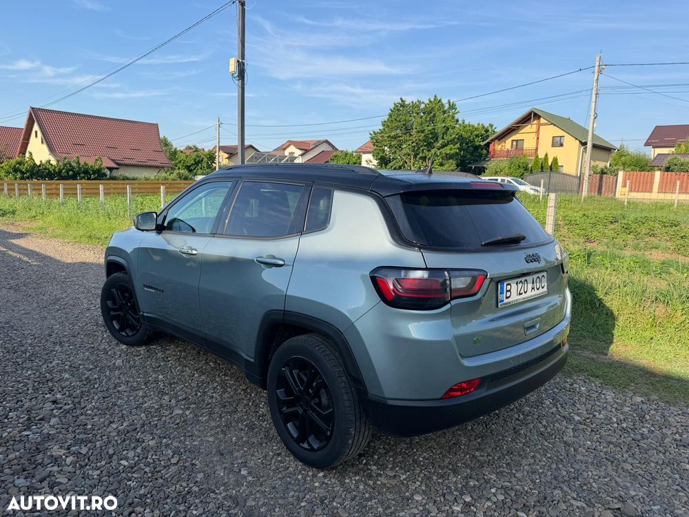 Jeep Compass 1.5 AT 2WD MHEV (Red) - 9