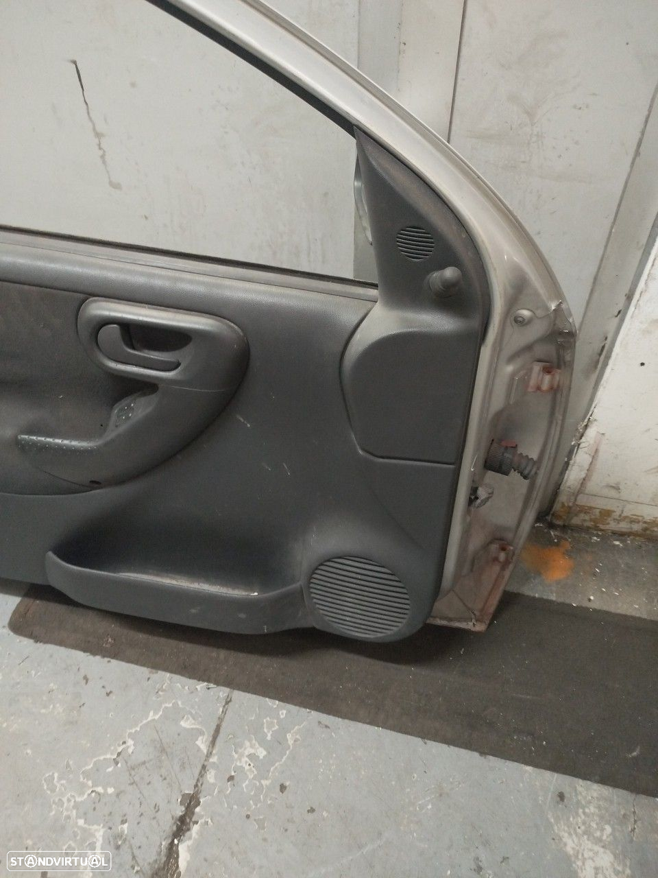 Porta Frente Esq Opel Corsa C (X01) - 4