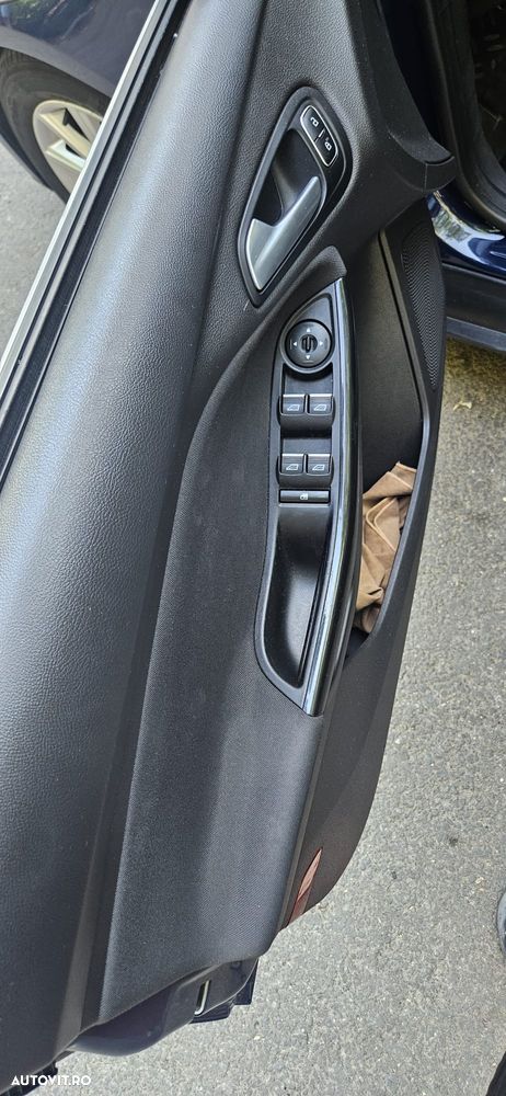 Ford Focus 1.5 TDCi Titanium - 16