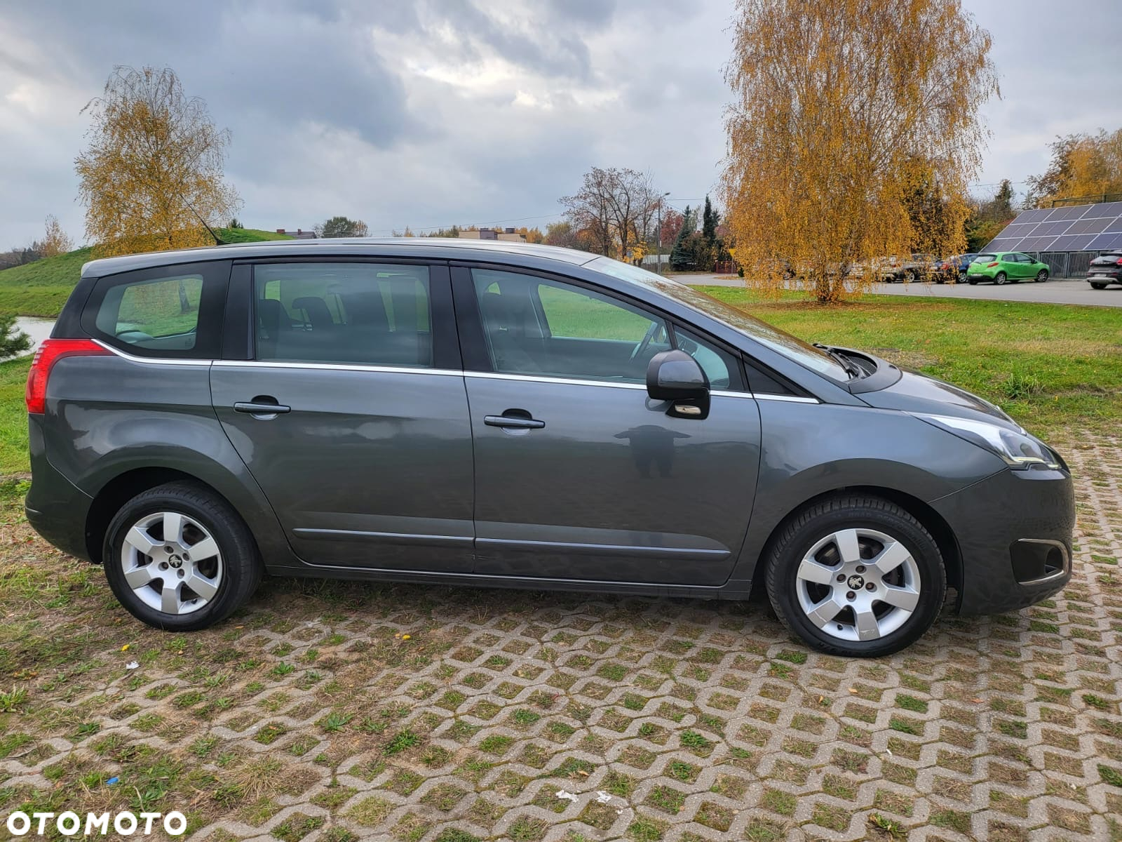 Peugeot 5008 1.6 BlueHDI Allure S&S - 15