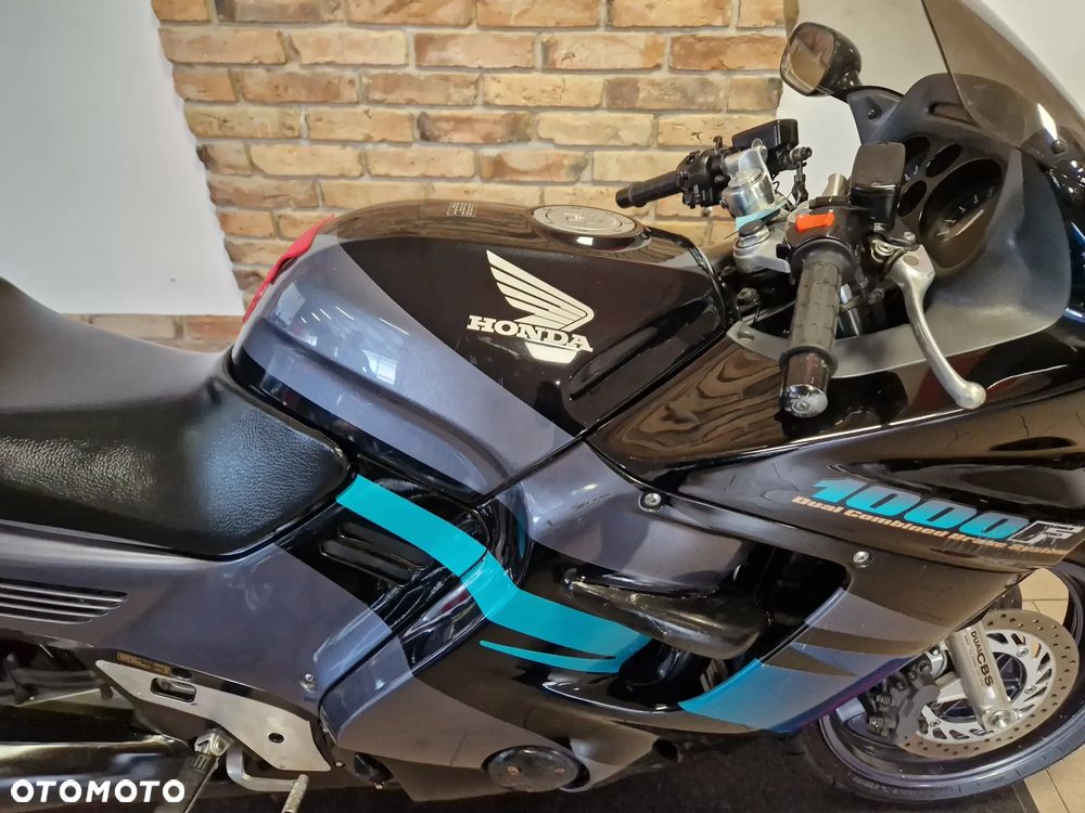 Honda CBR - 31