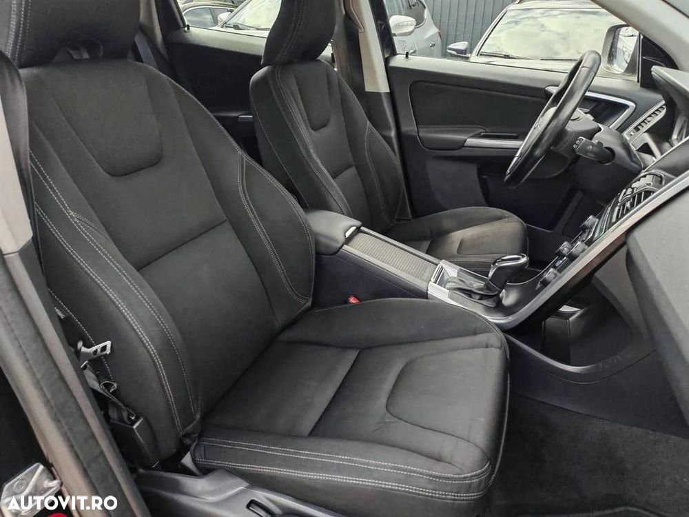 Volvo XC 60 D3 Kinetic - 6