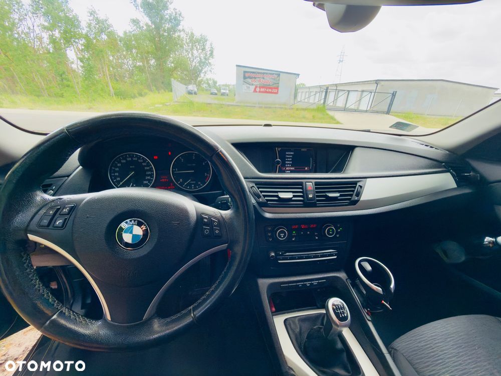 BMW X1 xDrive20d - 11