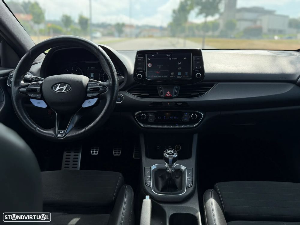 Hyundai i30 N 2.0 T-GDI Performance - 9
