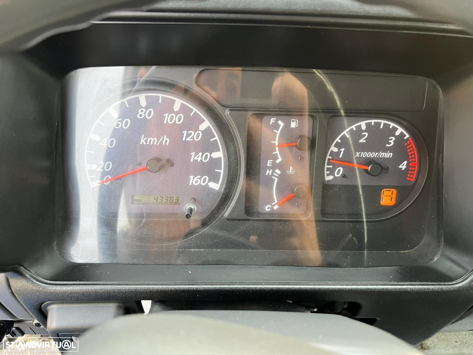 Isuzu NPR 3.0 D 150.35/34 CD Aut. - 10