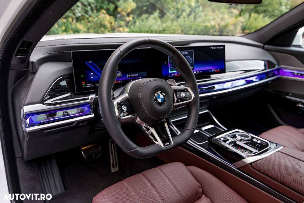 BMW Seria 7 740d xDrive MHEV - 9