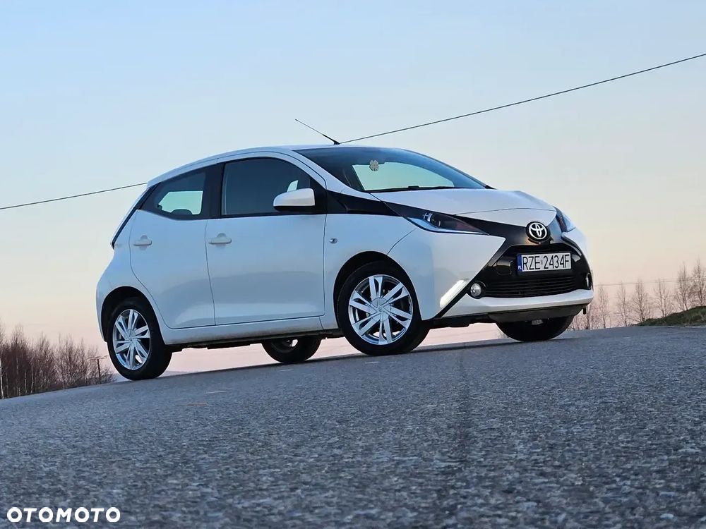 Toyota Aygo City - 11